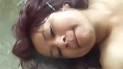 play BBW MILF Slut Paola toma un fuerte facial después de la intensa follada de Doggystyle