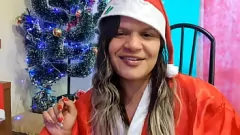 play Kijken naar de meest masochistische cuckold in de buurt die een hete latina camgirl met een grote kont neukt