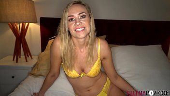 play Xxx estremamente con una figa debole e creata